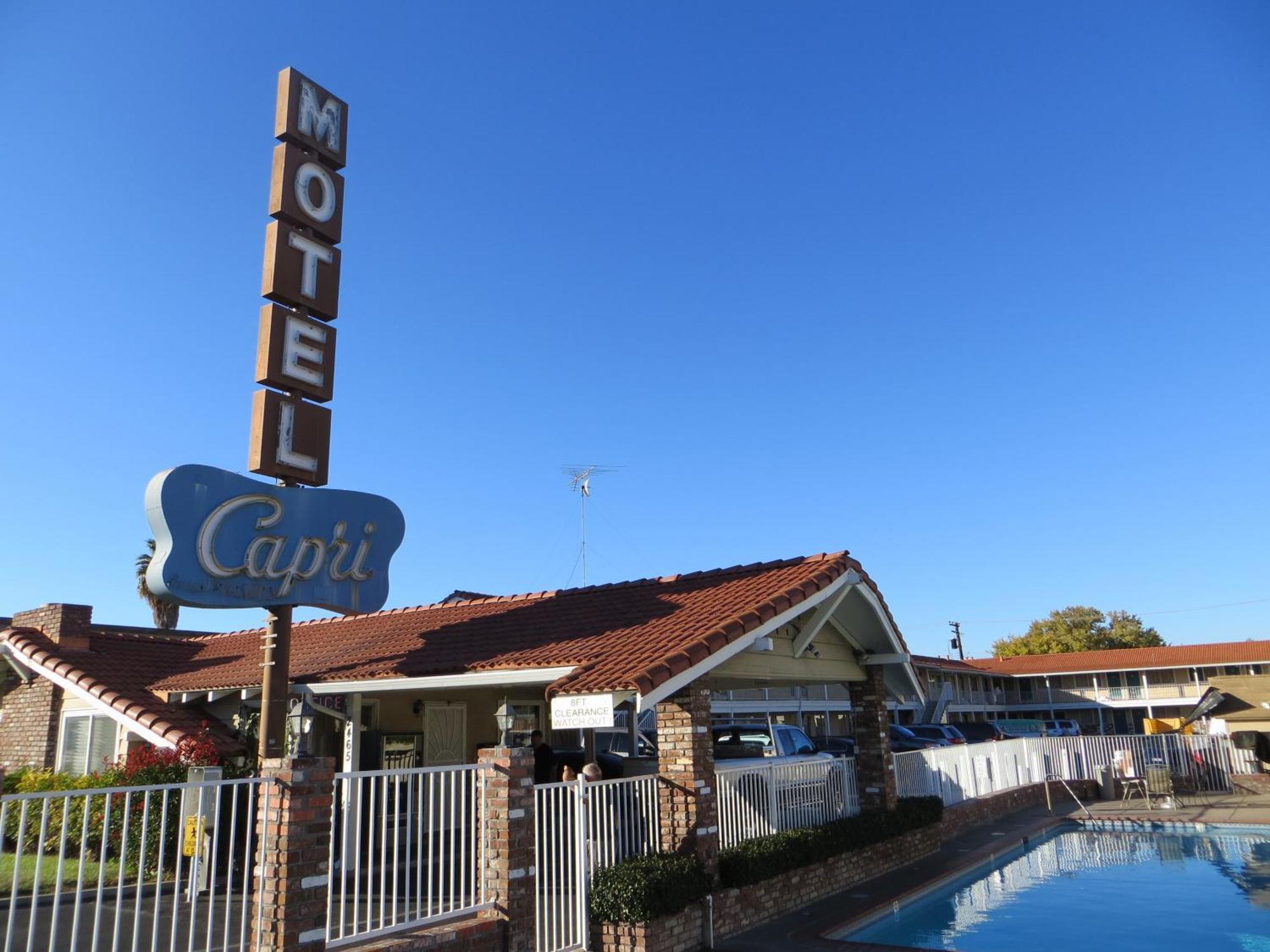 Capri Motel Santa Clara Exterior photo