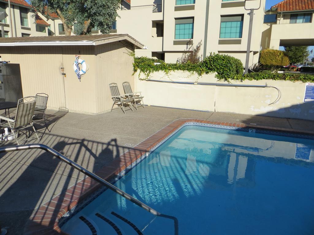 Capri Motel Santa Clara Exterior photo